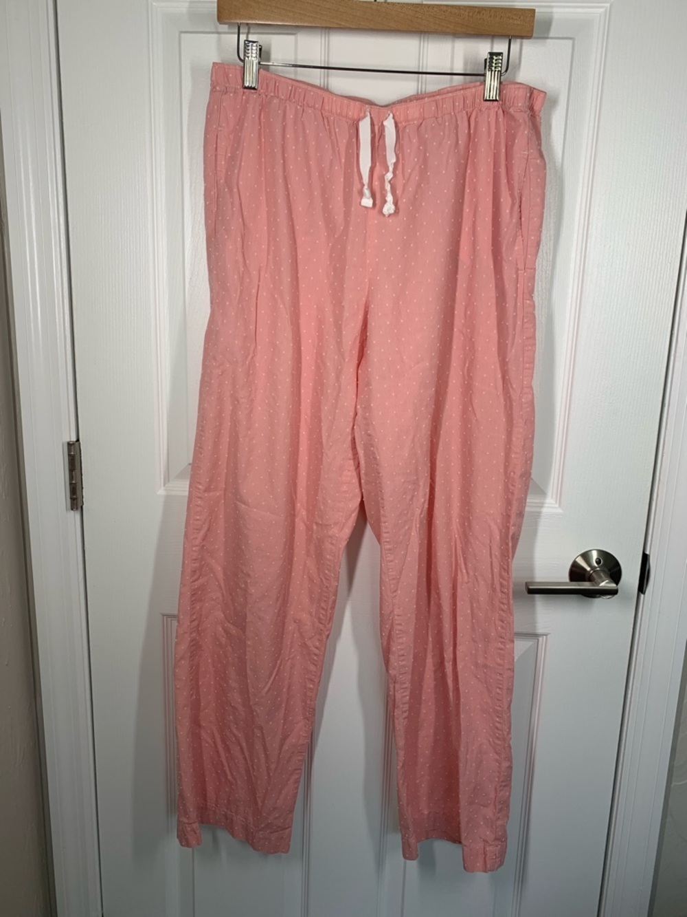 Victoria’s Secret cotton pajama bottoms pink with white dots size medium